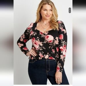 Sweetheart neckline floral blouse
